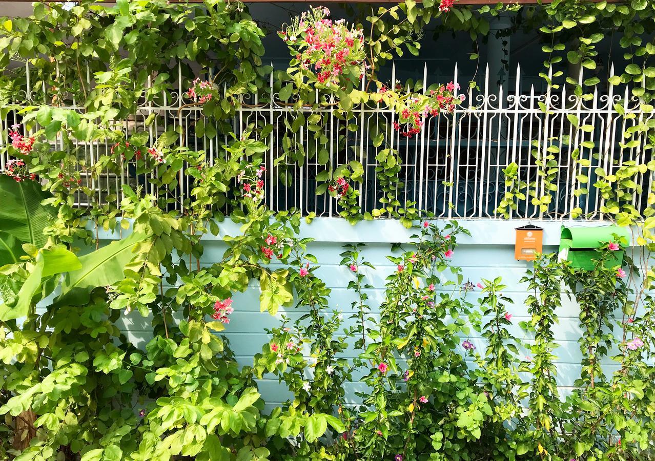 Sira'S House Hotel Bangkok Exterior photo